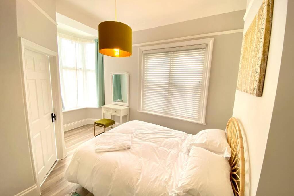 Cleveland House - Perfect For Beaches And Town. Bournemouth Eksteriør bilde